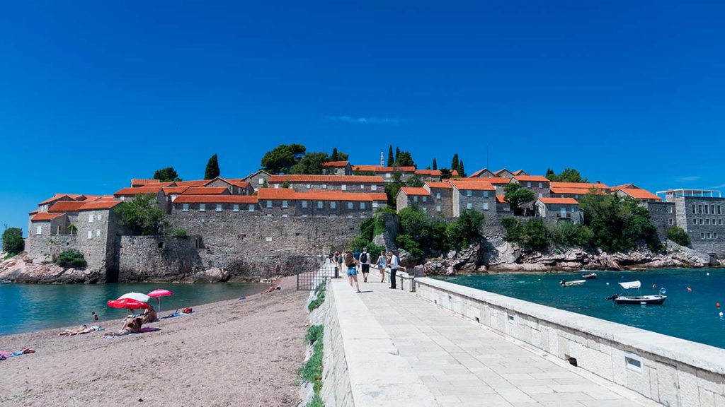 Sveti Stefan 小島近距離視角